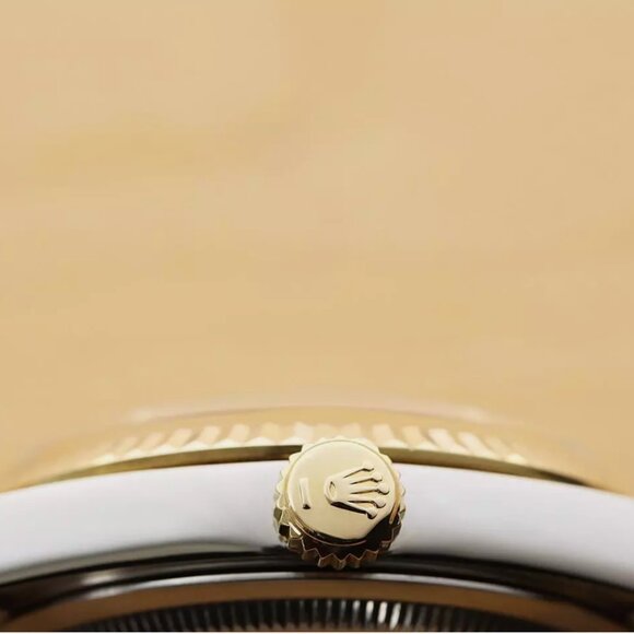 SALE! ROLEX MEN'S 18K CHAMPAGNE FACTORY WATCH - Picture 7 of 7